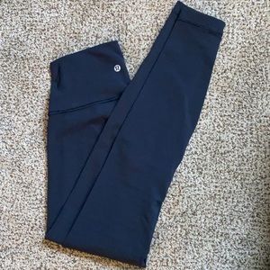 lululemon size 4 wunder unders